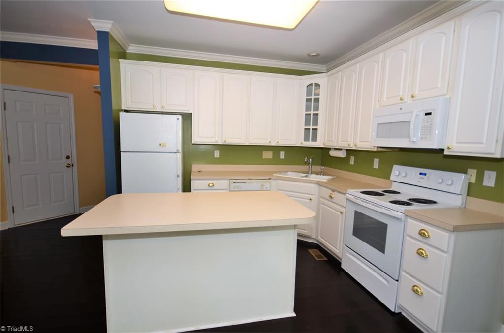6106 High View Road Greensboro, NC 27410 - Photo 18 of 30