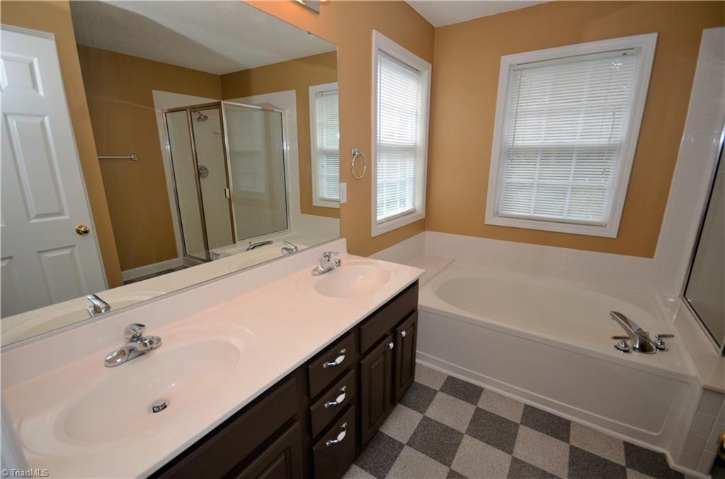 6106 High View Road Greensboro, NC 27410 - Photo 29 of 30