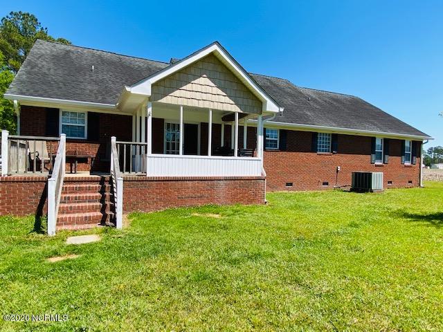 190 Cyrus Pollard Road Newport, NC 28570 - Photo 6 of 38 Back