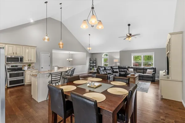$475,000 | 1065 Country Meadows Lane, Dalton, GA 30721
