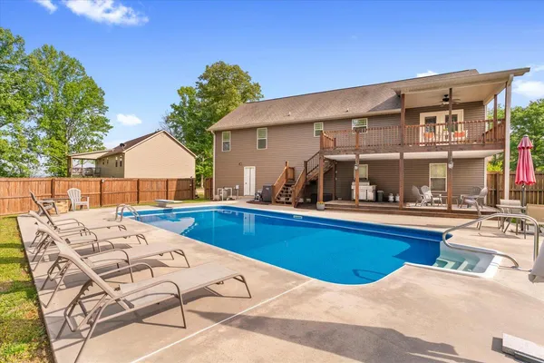 $475,000 | 1065 Country Meadows Lane, Dalton, GA 30721