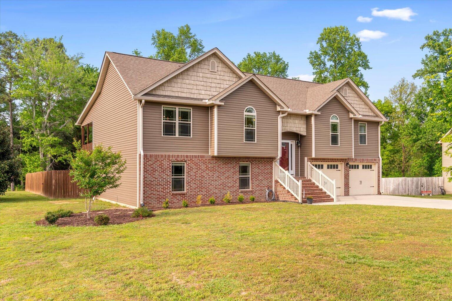 1065 Country Meadows Lane Dalton, GA 30721 - Photo 5 of 62 05-DSC07386