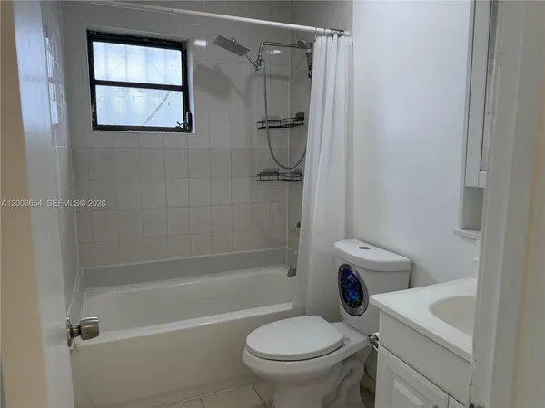 $1,950 | 11437 Southwest 7th Terrace, Unit 11439, Sweetwater, FL 33174