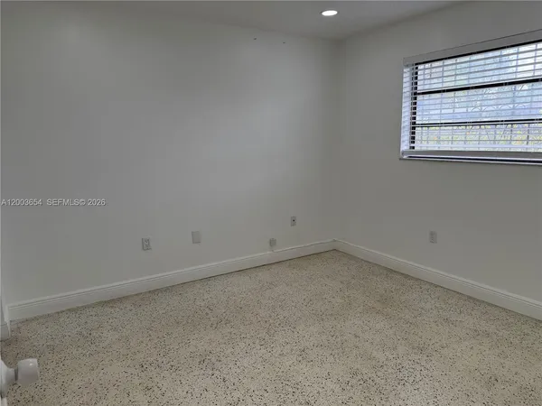 $1,950 | 11437 Southwest 7th Terrace, Unit 11439, Sweetwater, FL 33174