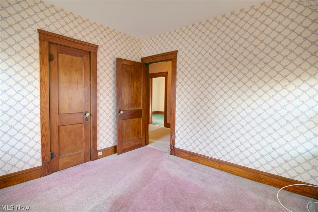 4816 Snow Road Cleveland, OH 44134 - Photo 23 of 31