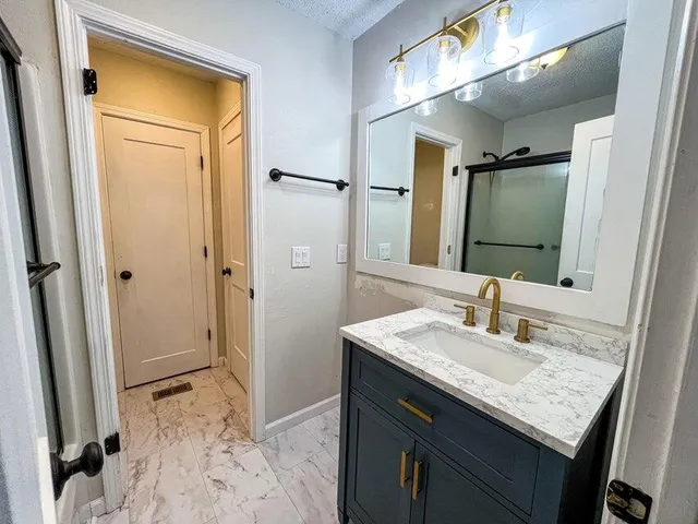 a view of empty room