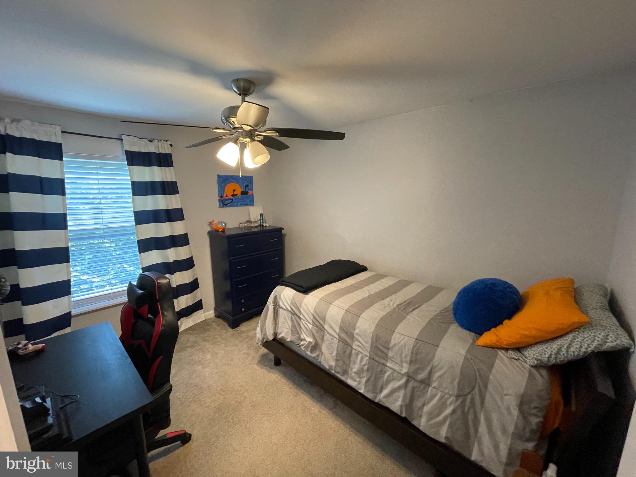 7723 North Point Creek Road Baltimore, MD 21219 - Photo 12 of 15