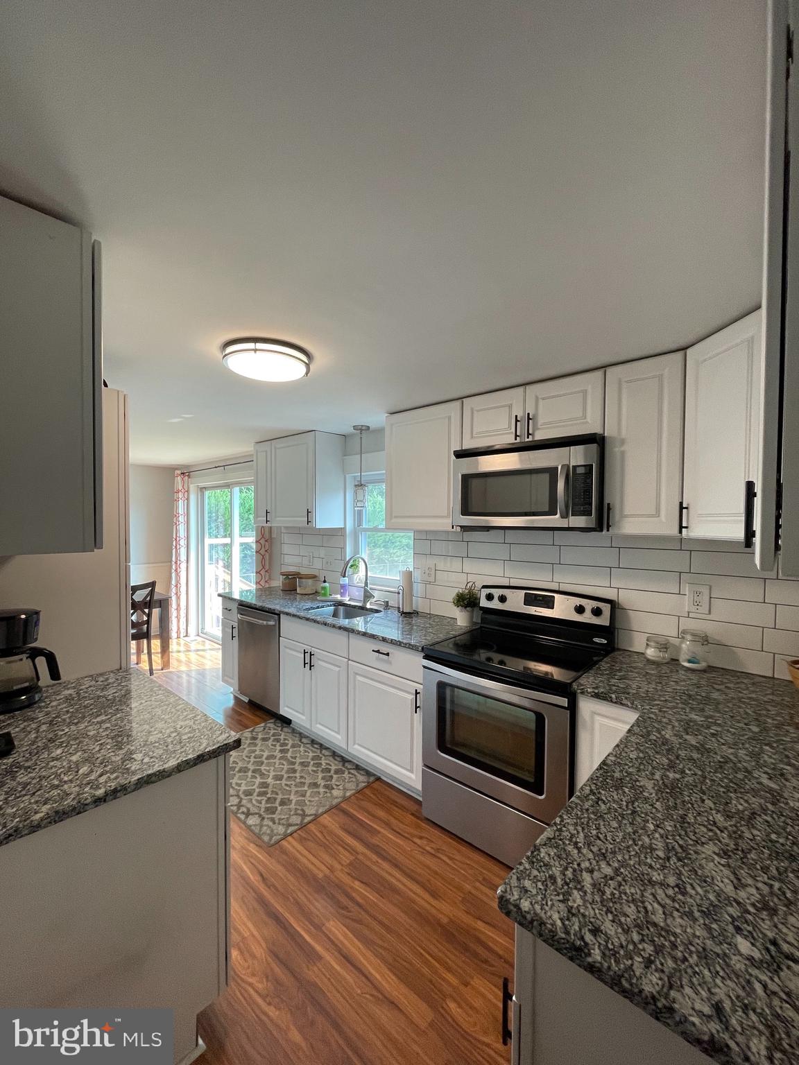 7723 North Point Creek Road Baltimore, MD 21219 - Photo 8 of 15