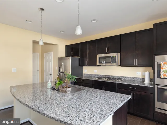 $570,000 | 110 Radford Court, Stephens City, VA 22655