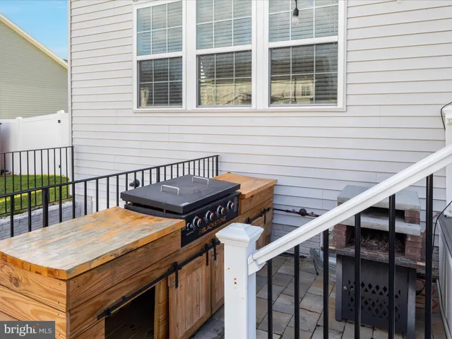 $570,000 | 110 Radford Court, Stephens City, VA 22655