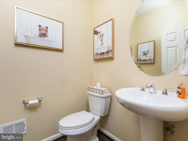 $570,000 | 110 Radford Court, Stephens City, VA 22655