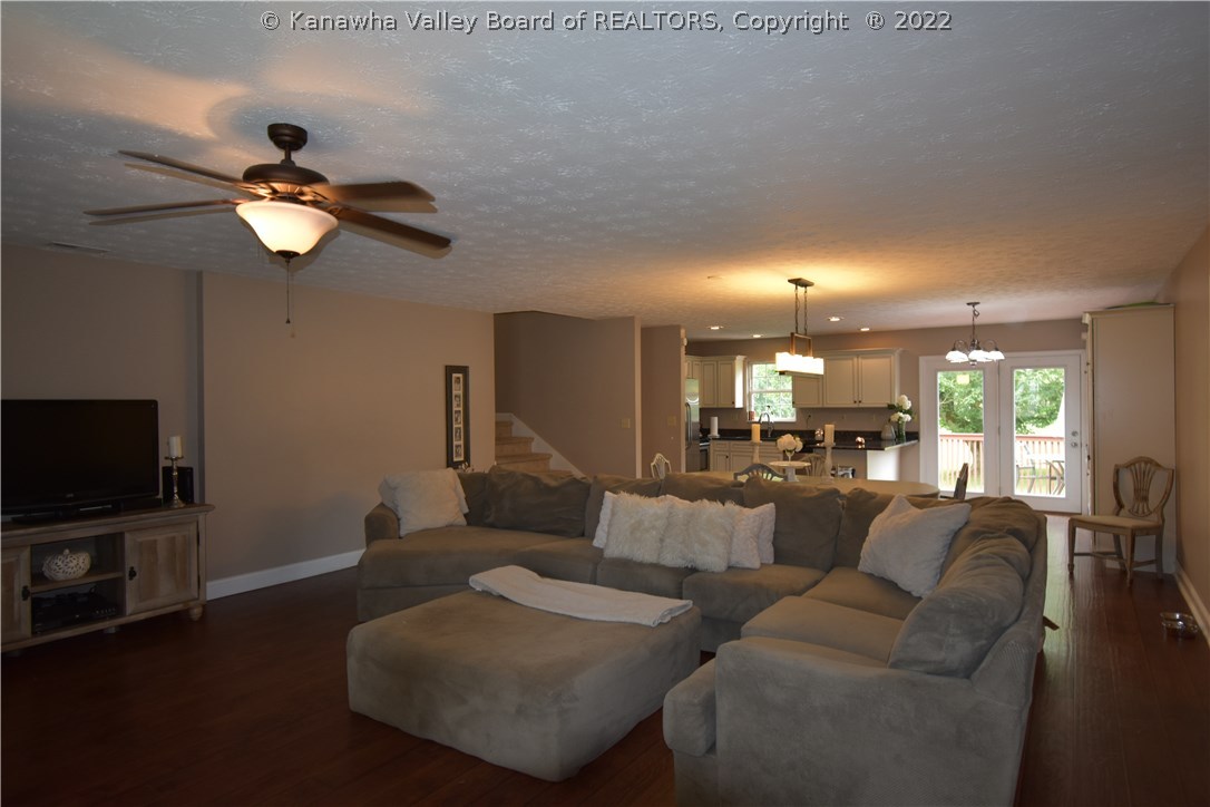 88 Roadrunner Avenue Winfield, WV 25213 - Photo 17 of 43 Gallery Image 17