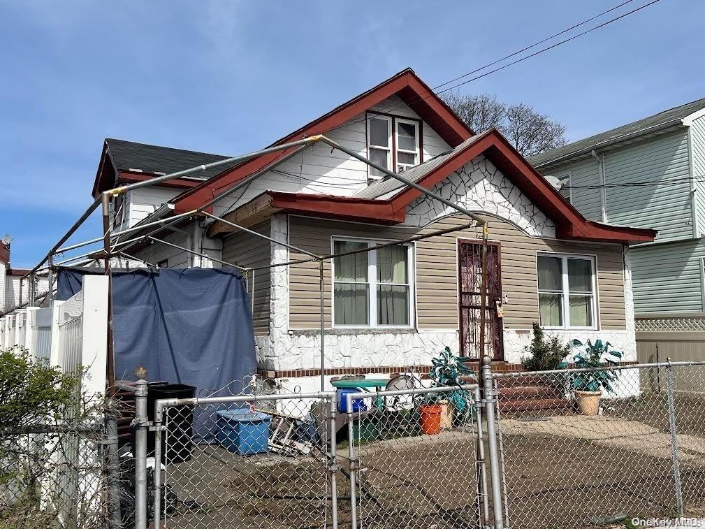 220-01 135th Avenue Queens, NY 11413 - Photo 2 of 5