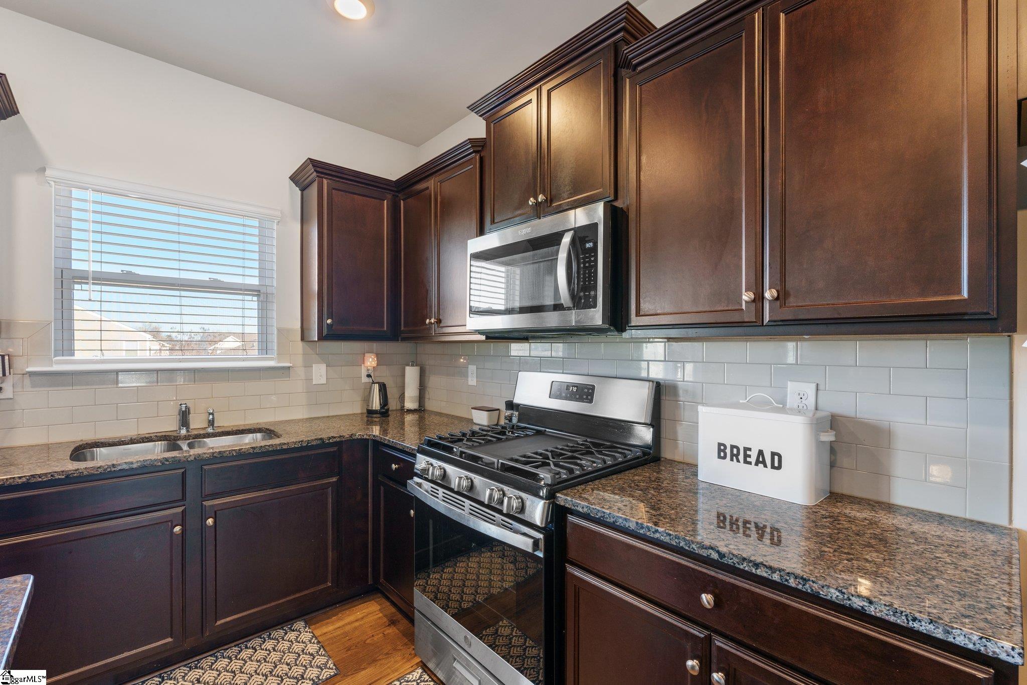 8 Garden Hill Road Simpsonville, SC 29680 - Photo 11 of 33 Gallery Image 11