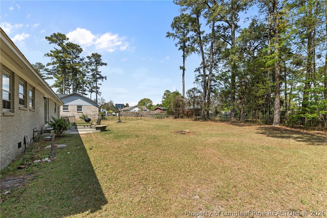 908 Ruton Court Fayetteville, NC 28303 - Photo 25 of 29 a view of yard with large tree