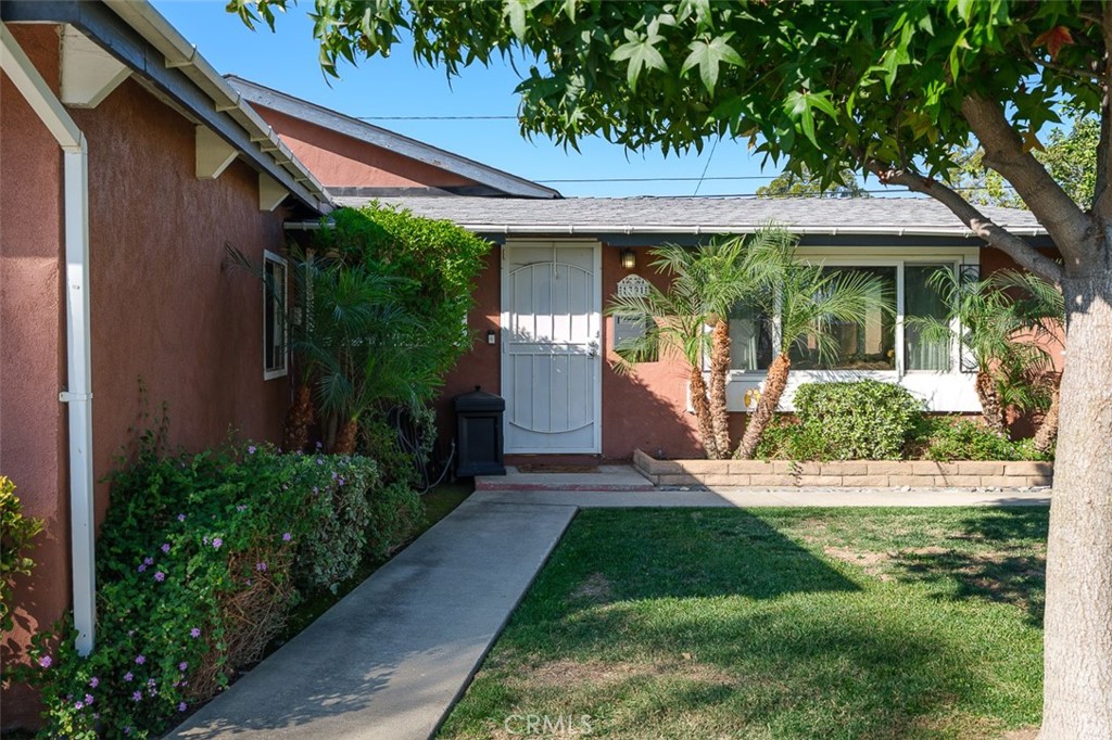 1391 North Fenimore Avenue Covina, CA 91722 - Photo 4 of 43 a view of a house with backyard and porch