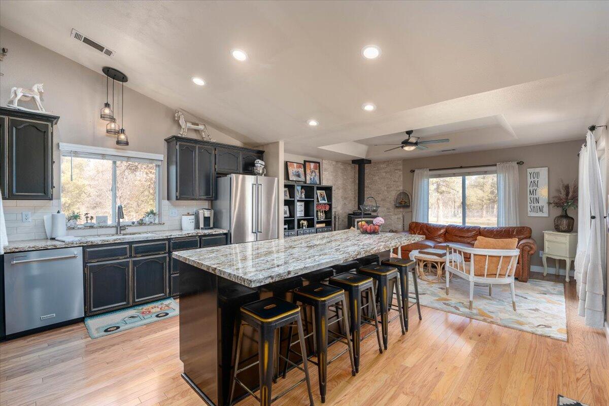 43139 Shoshoni Loop Fall River Mills, CA 96028 - Photo 11 of 57 17-43139 Shoshoni Loop (4 of 55)