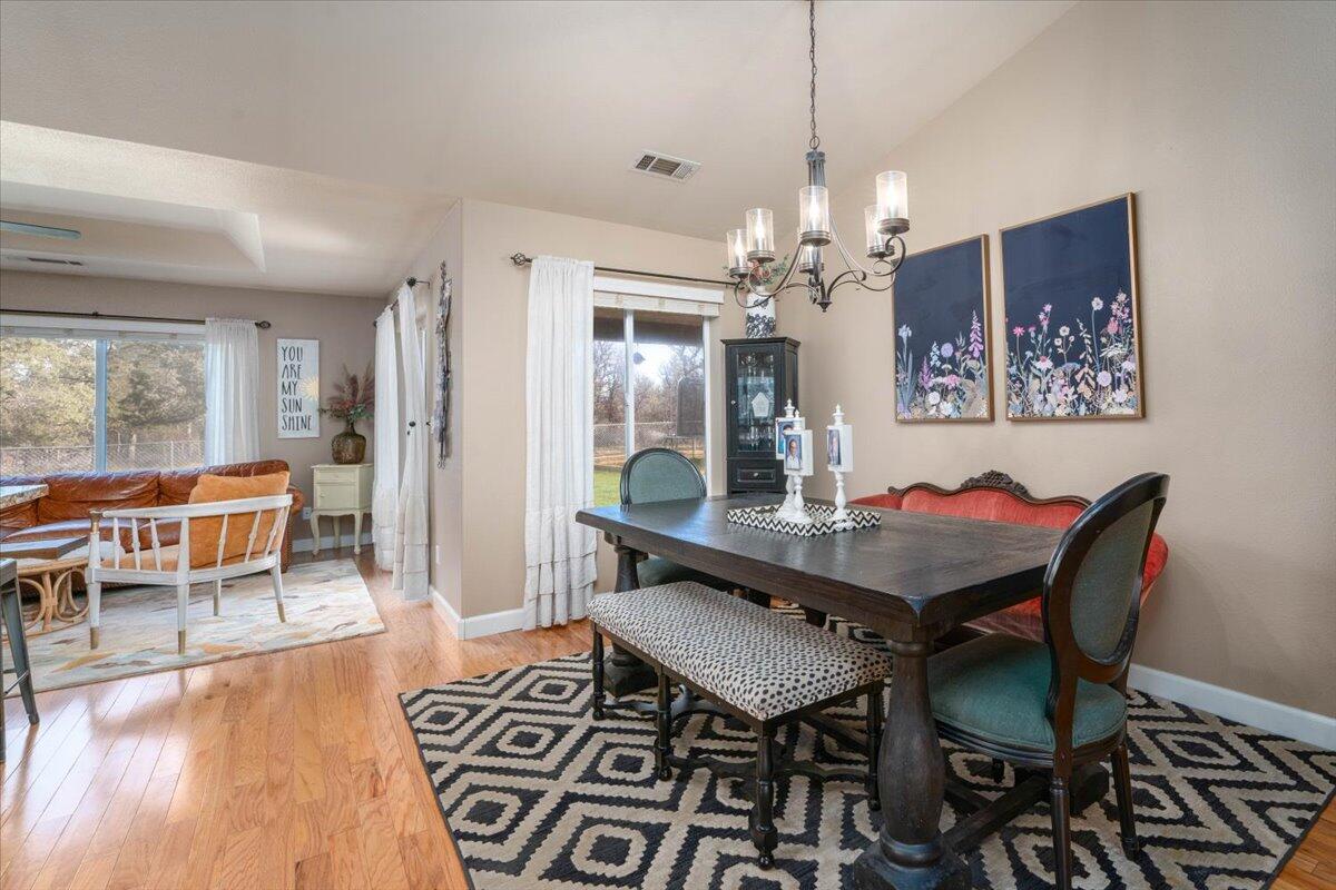 43139 Shoshoni Loop Fall River Mills, CA 96028 - Photo 14 of 57 20-43139 Shoshoni Loop (7 of 55)