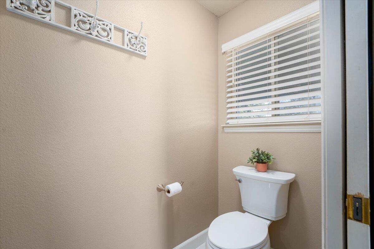 43139 Shoshoni Loop Fall River Mills, CA 96028 - Photo 20 of 57 27-43139 Shoshoni Loop (18 of 55)