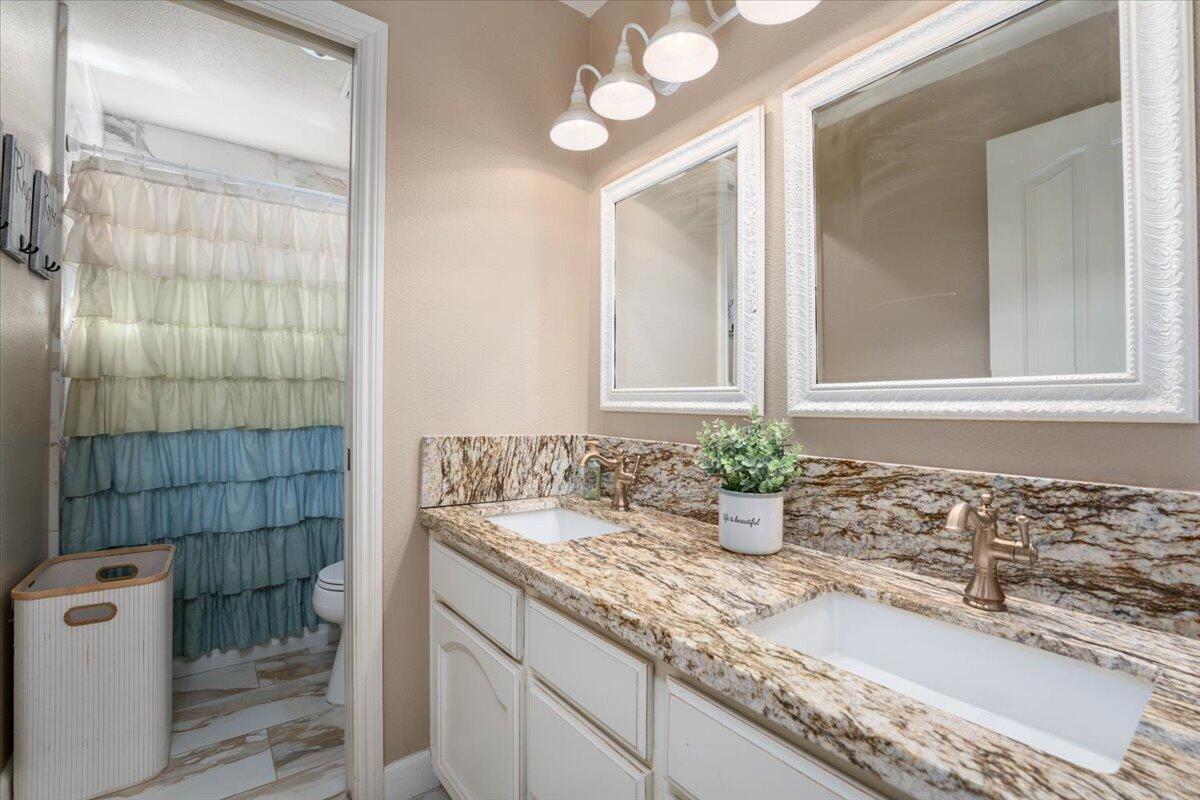 43139 Shoshoni Loop Fall River Mills, CA 96028 - Photo 23 of 57 32-43139 Shoshoni Loop (19 of 55)