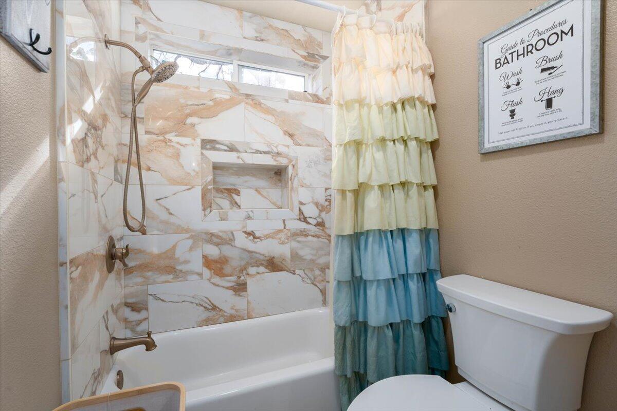 43139 Shoshoni Loop Fall River Mills, CA 96028 - Photo 24 of 57 33-43139 Shoshoni Loop (20 of 55)