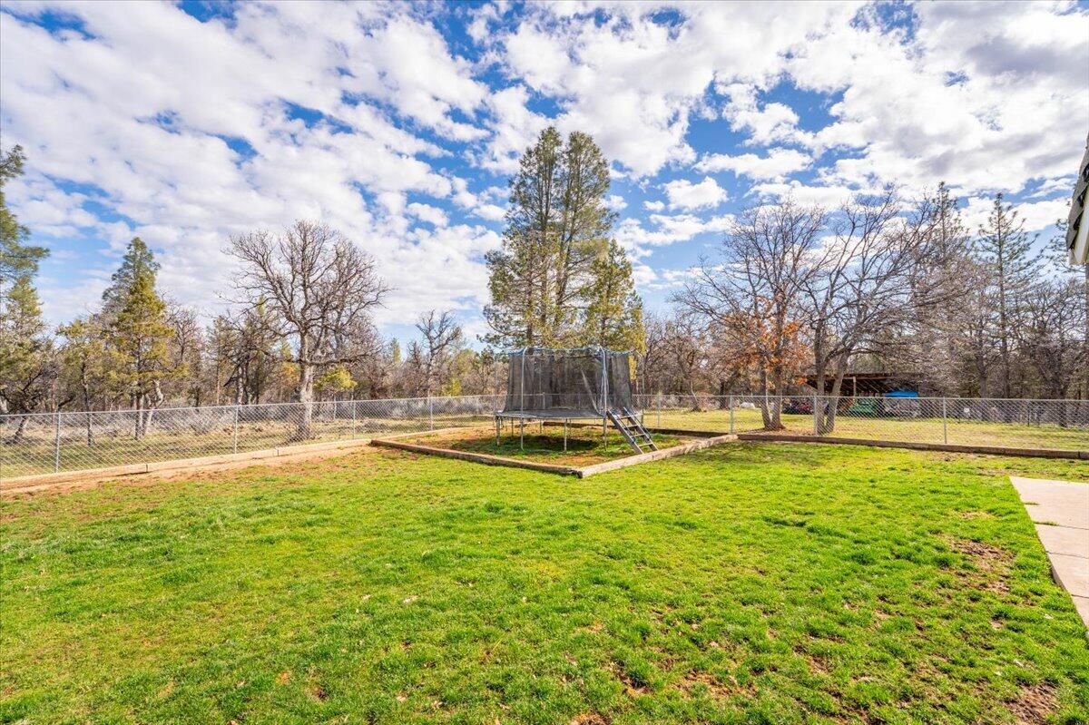 43139 Shoshoni Loop Fall River Mills, CA 96028 - Photo 31 of 57 38-43139 Shoshoni Loop (37 of 55)