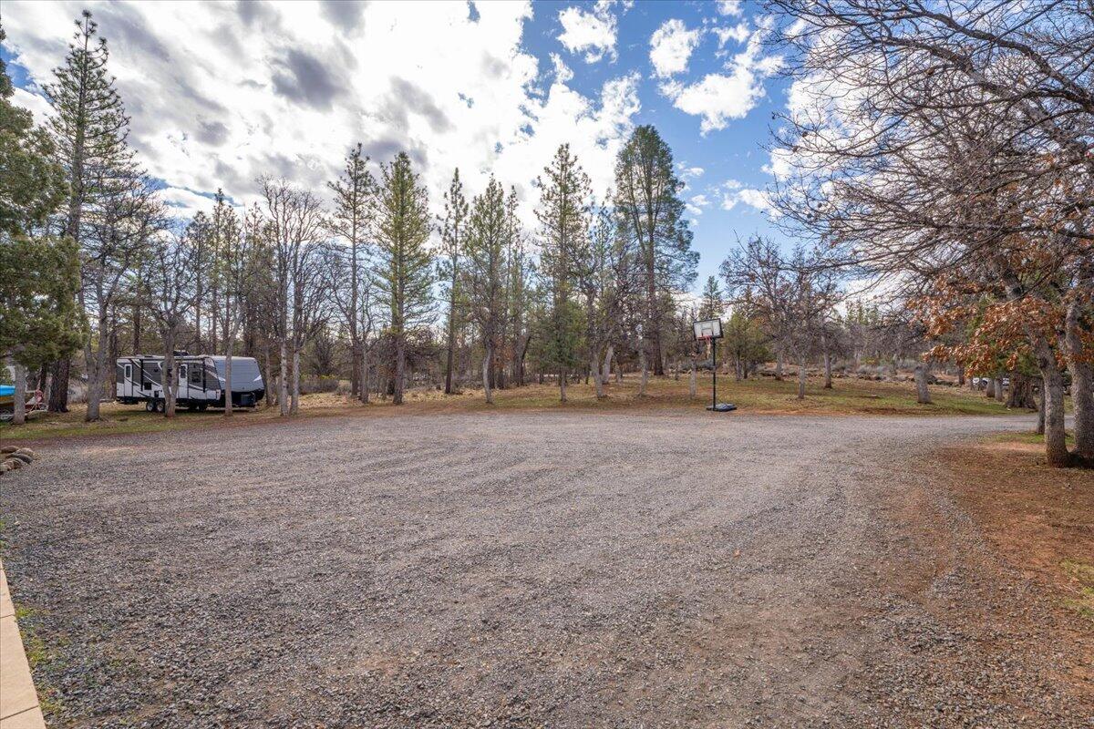 43139 Shoshoni Loop Fall River Mills, CA 96028 - Photo 39 of 57 46-43139 Shoshoni Loop (40 of 55)