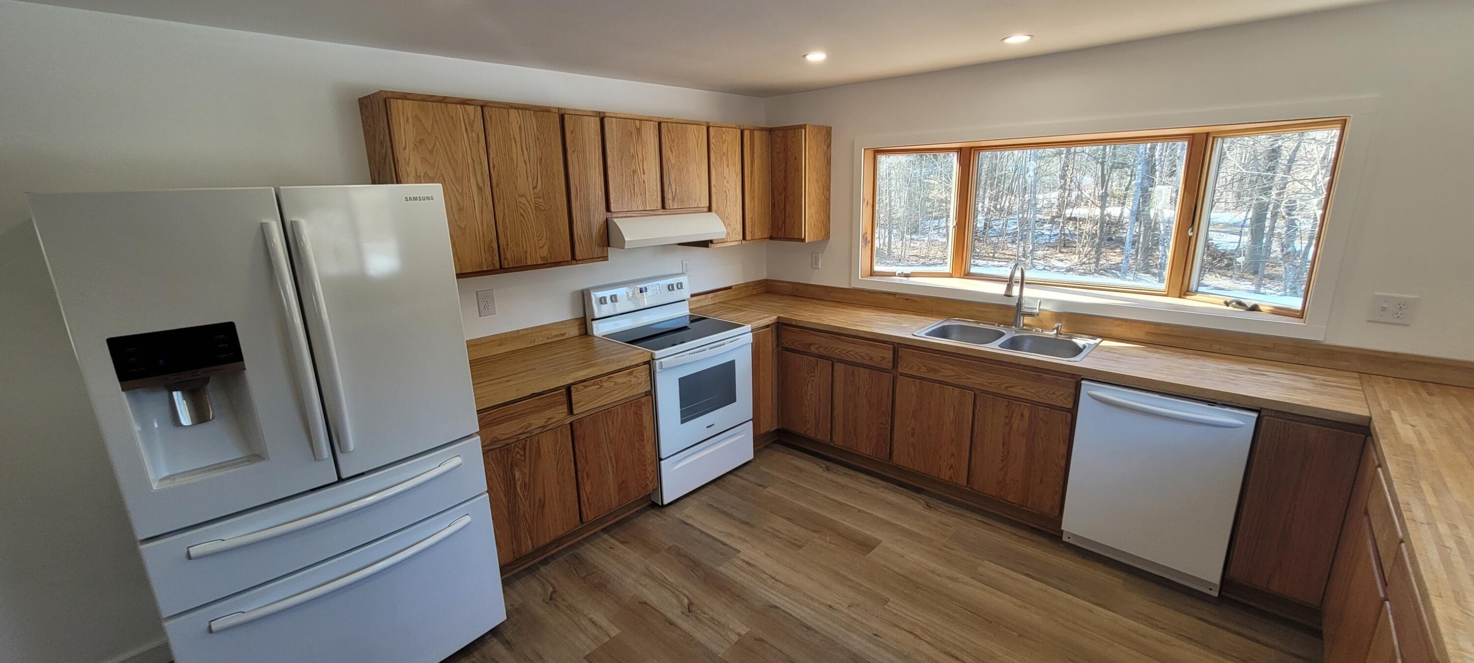 20 Middle Pond Road Clifton, ME 04428 - Photo 7 of 32 429981060_907188560902434_34755247140295