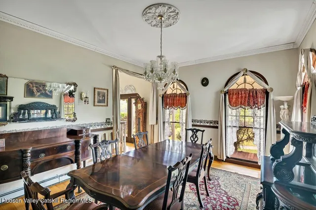 a view of a tennis court