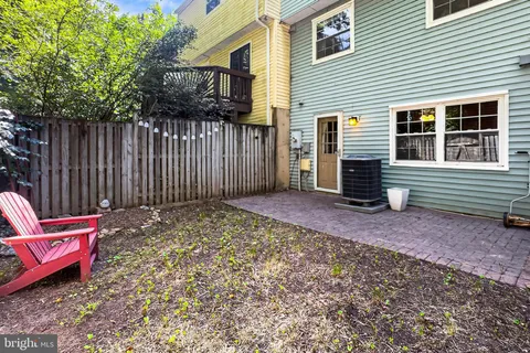 $659,000 | 2814 Raymond Court, Falls Church, VA 22042