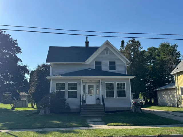 412 Columbia Street, Horicon, WI 53032