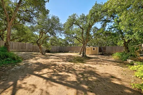 $999,000 | 120 Cedar Bend Road, Wimberley, TX 78676