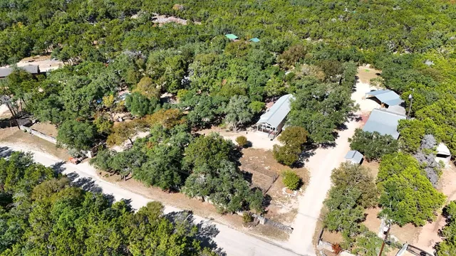 $999,000 | 120 Cedar Bend Road, Wimberley, TX 78676