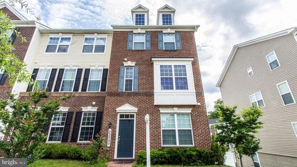 $2,999 | 23045 Sweetspire Drive, Clarksburg, MD 20871