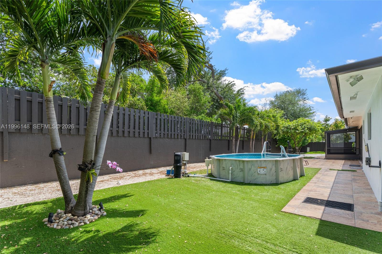 10625 Southwest 79th Place Miami, FL 33156 - Photo 33 of 40