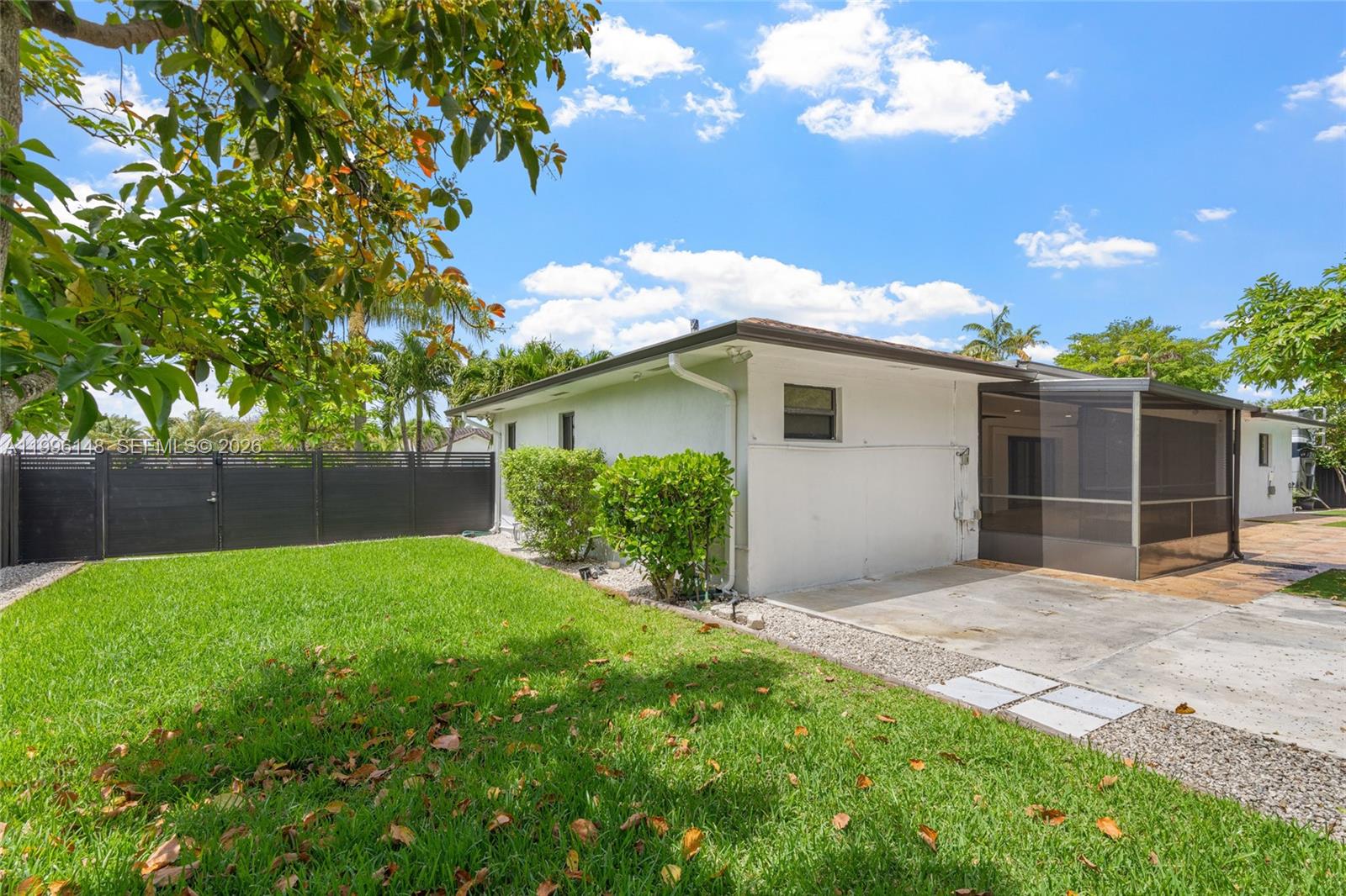 10625 Southwest 79th Place Miami, FL 33156 - Photo 36 of 40