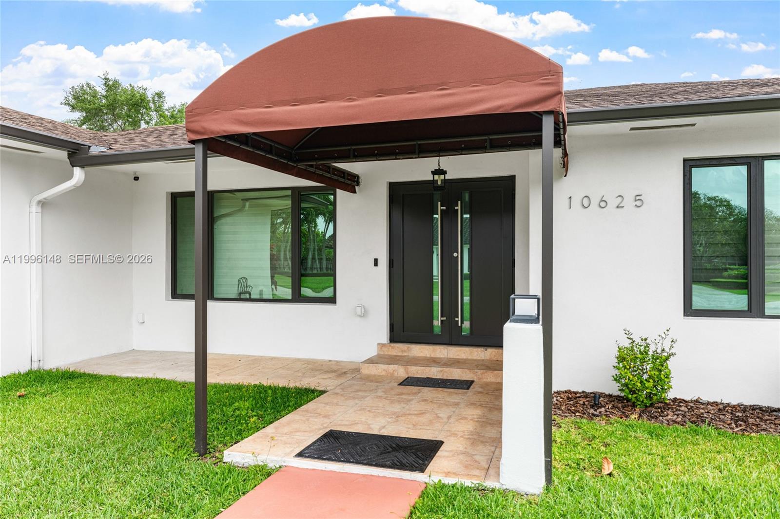 10625 Southwest 79th Place Miami, FL 33156 - Photo 6 of 40