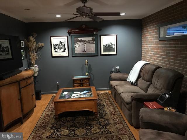 8107 Anita Road Baltimore, MD 21208 - Photo 11 of 30 Den
