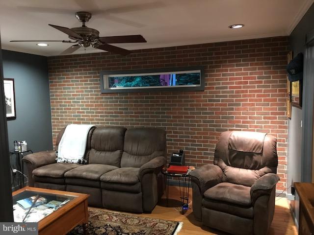 8107 Anita Road Baltimore, MD 21208 - Photo 12 of 30 Den