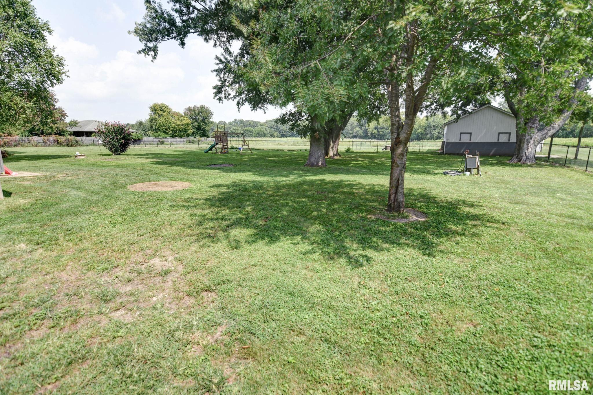 6072 Iron Bridge Road Chatham, IL 62629 - Photo 17 of 50