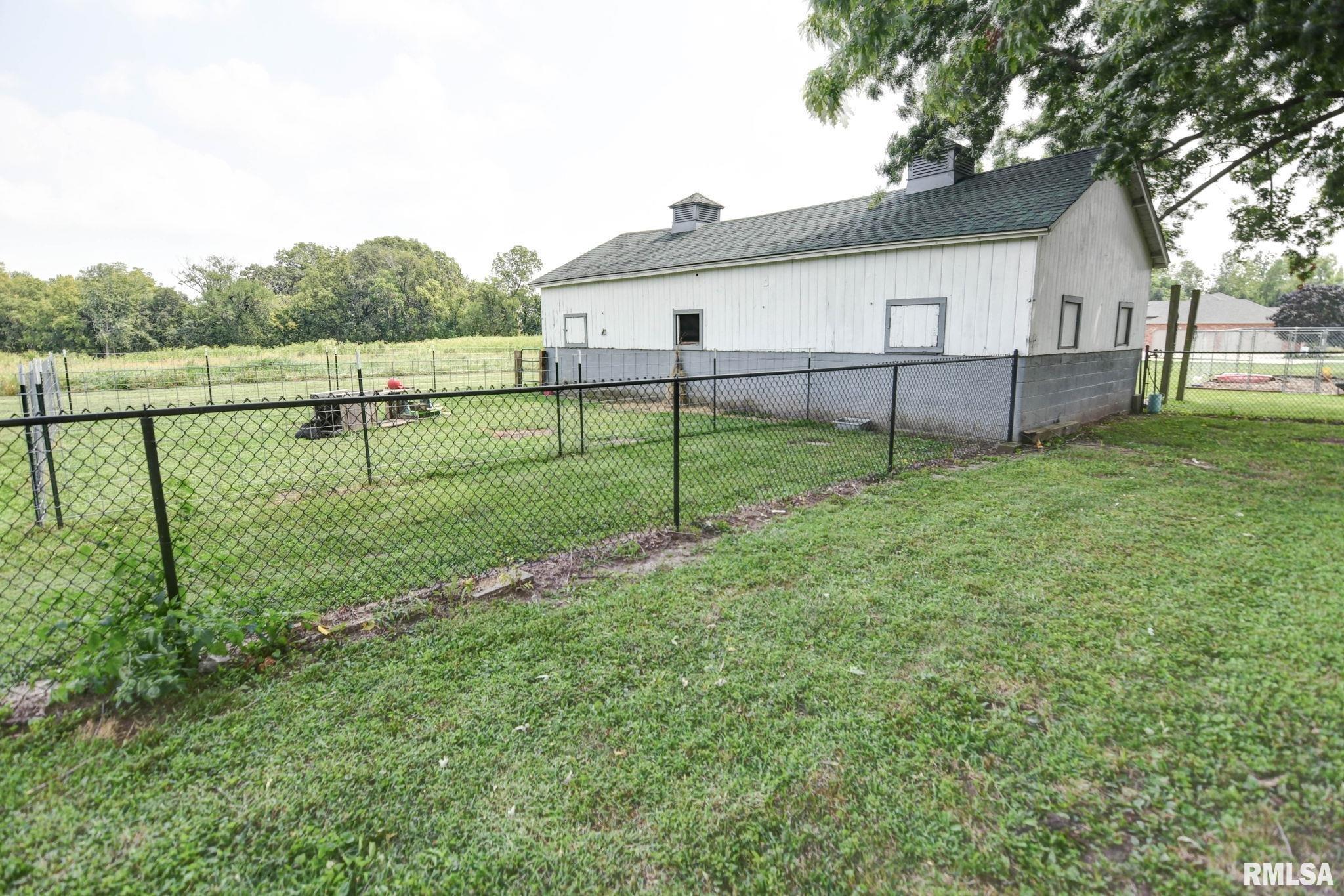 6072 Iron Bridge Road Chatham, IL 62629 - Photo 30 of 50