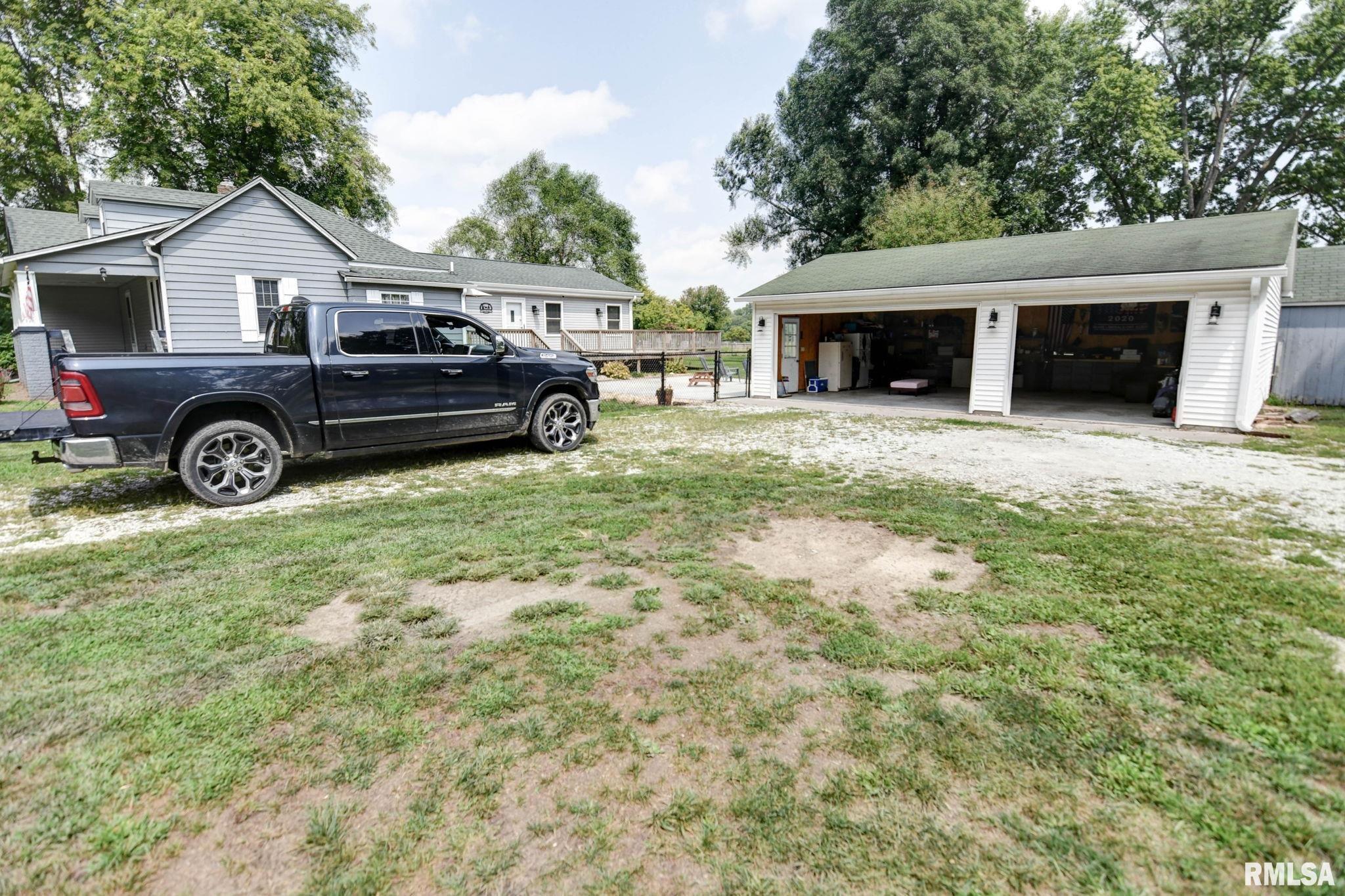 6072 Iron Bridge Road Chatham, IL 62629 - Photo 41 of 50