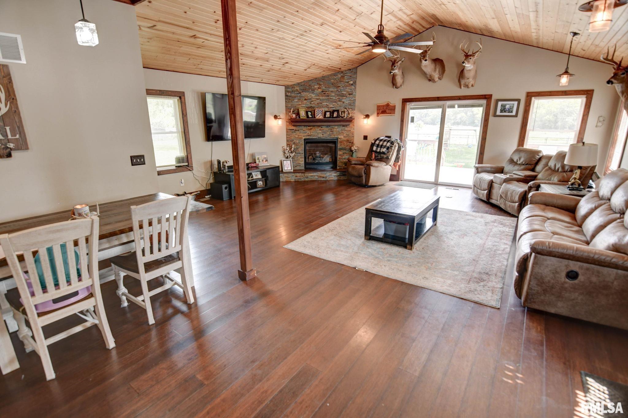 6072 Iron Bridge Road Chatham, IL 62629 - Photo 42 of 50