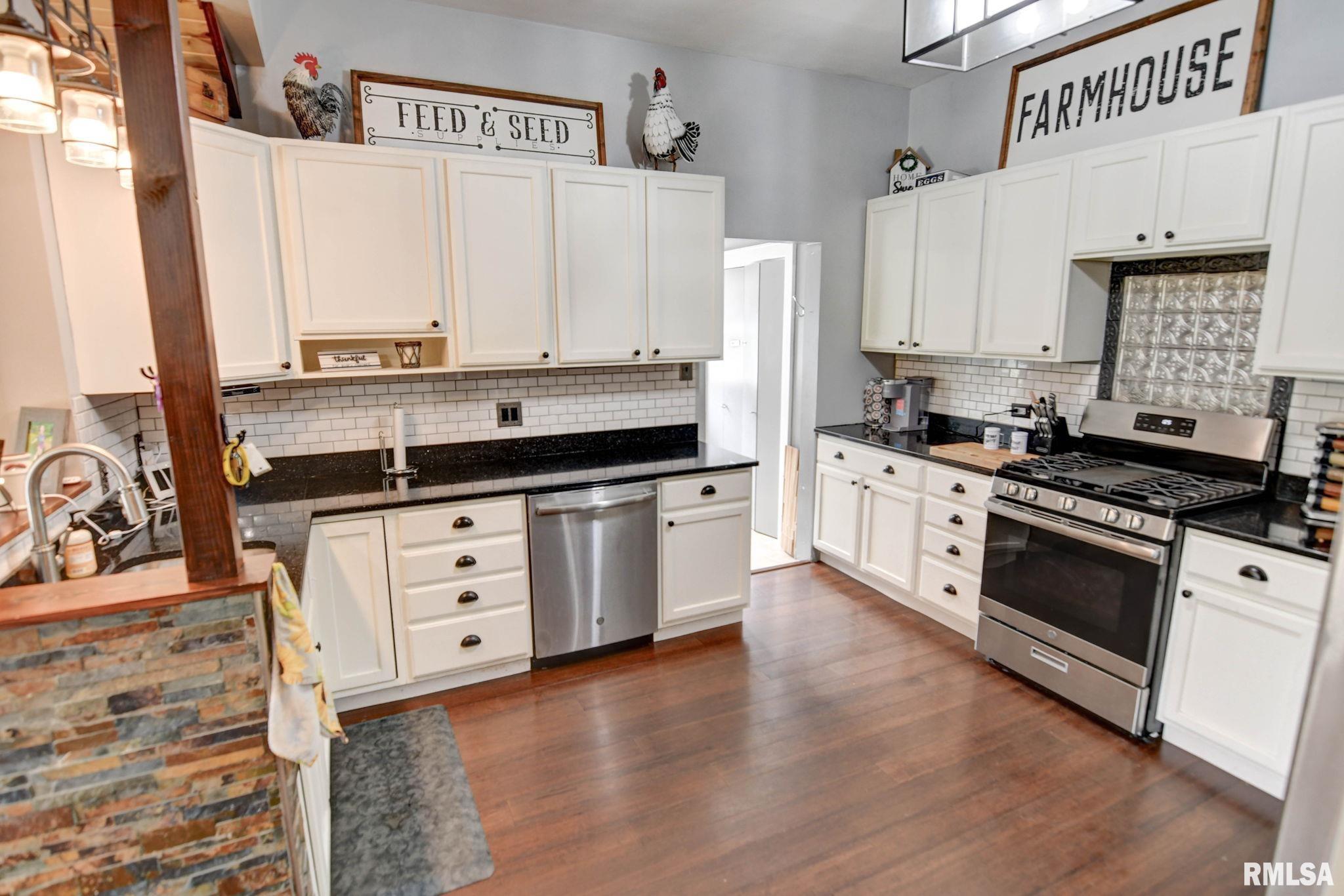 6072 Iron Bridge Road Chatham, IL 62629 - Photo 46 of 50