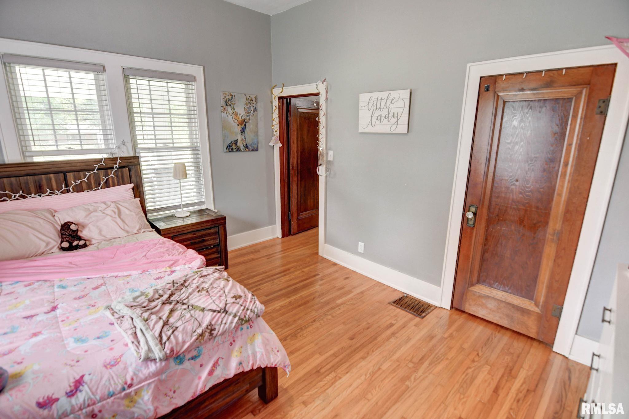 6072 Iron Bridge Road Chatham, IL 62629 - Photo 8 of 50