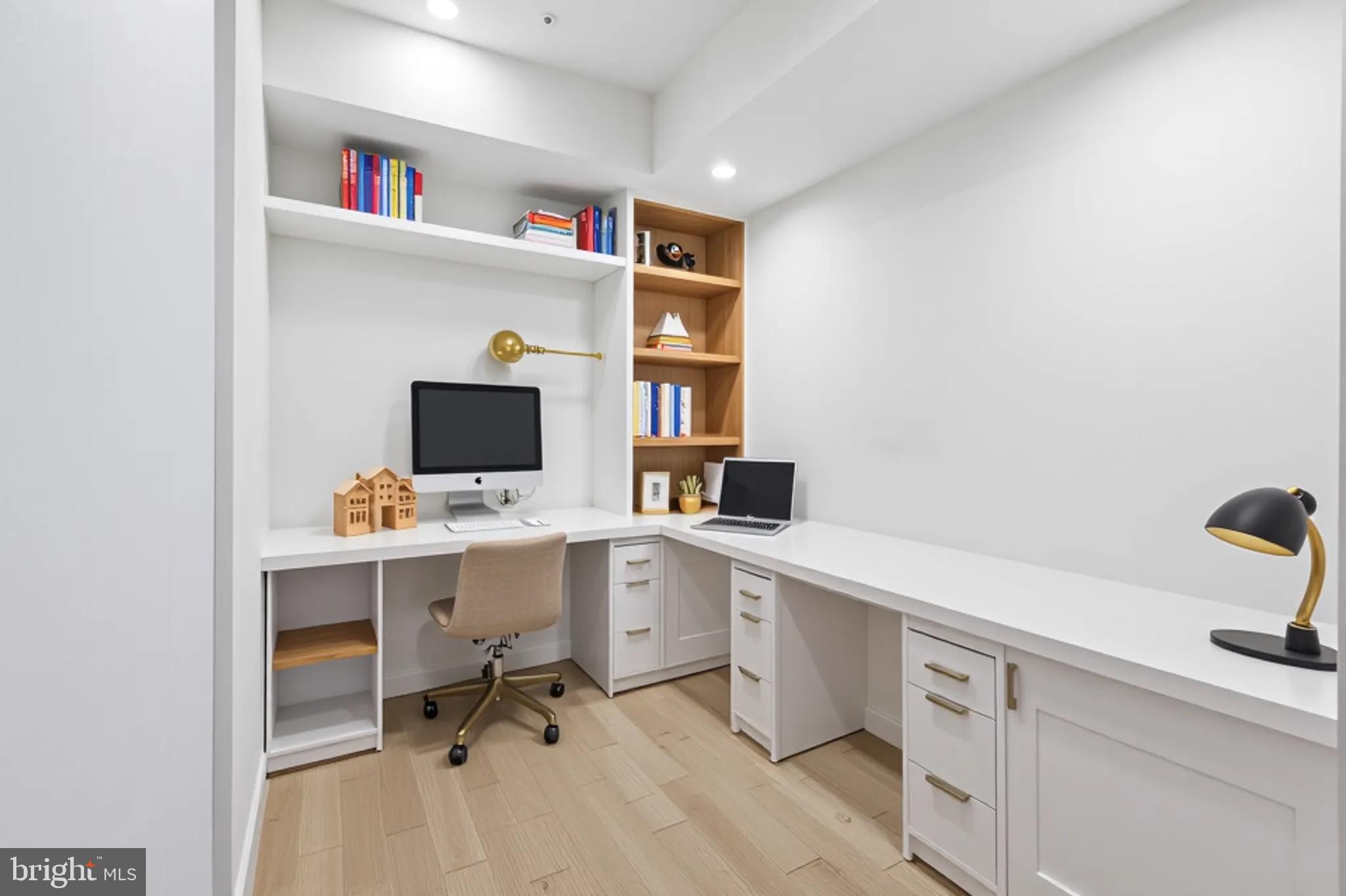 1510 North Capitol Street Northwest, Unit 101 Washington, DC 20002 - Photo 17 of 25 Den (Virtually Staged) - add a custom built in!