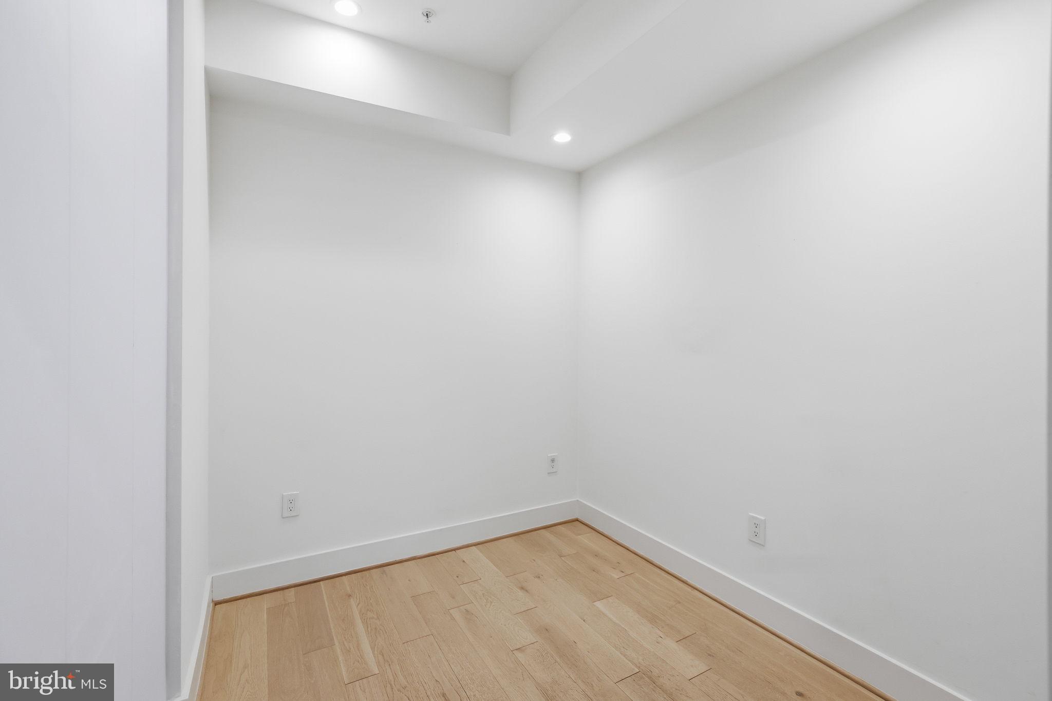 1510 North Capitol Street Northwest, Unit 101 Washington, DC 20002 - Photo 18 of 25 Den