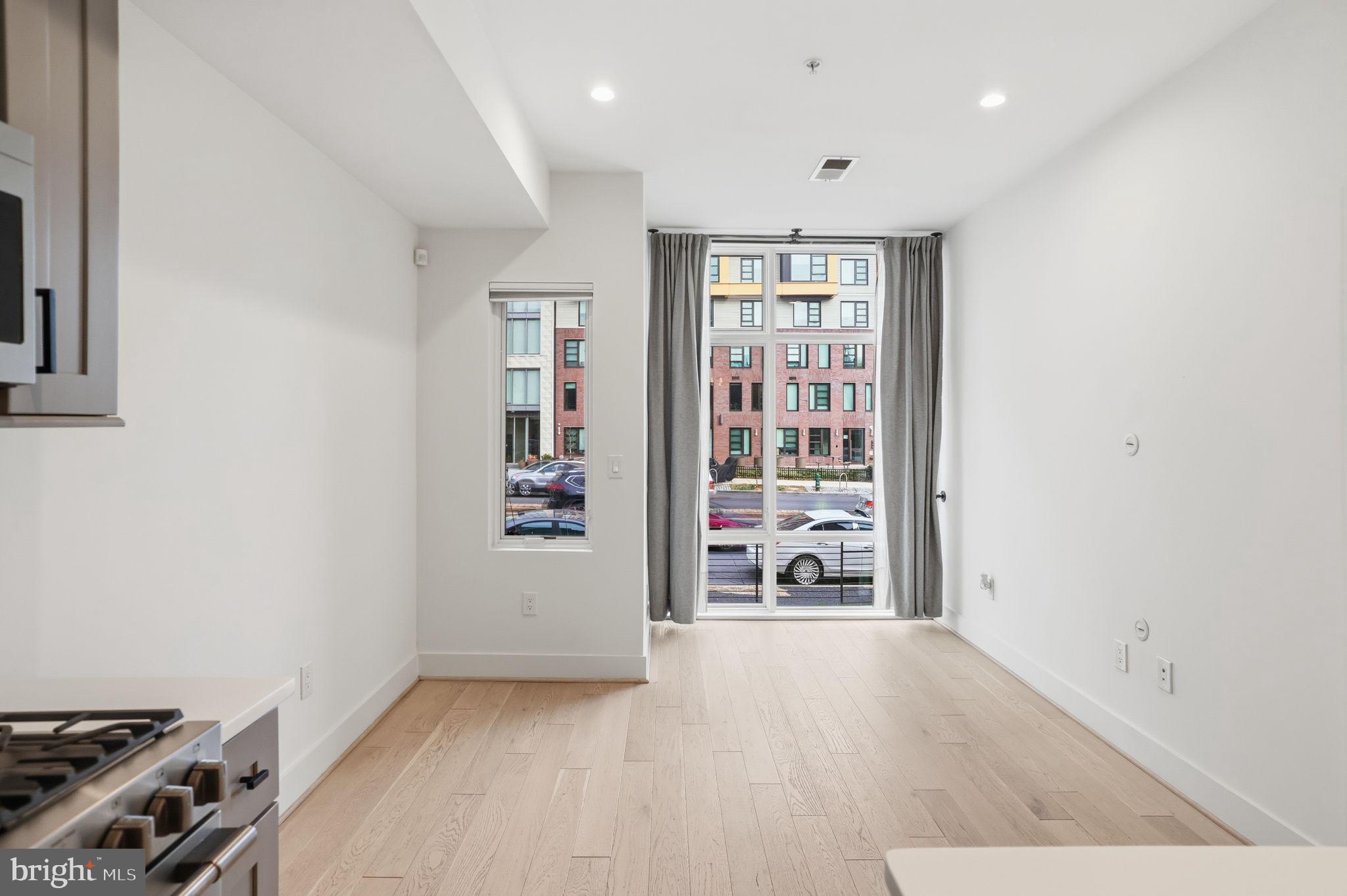 1510 North Capitol Street Northwest, Unit 101 Washington, DC 20002 - Photo 8 of 25 Living Room