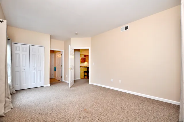 $294,000 | 214 Pine Hill Boulevard, Unit 214, Plymouth, CT 06782