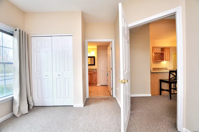 $294,000 | 214 Pine Hill Boulevard, Unit 214, Plymouth, CT 06782